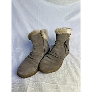 Bear Trap Ankle Boots Women’s 7.5M Tan Suede Faux Fur Lined Winter Shoes Cozy